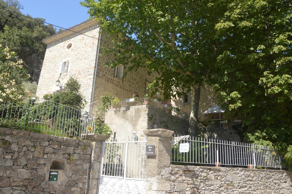 Domaine De La Carriere Bed & Breakfast Sumène Eksteriør bilde