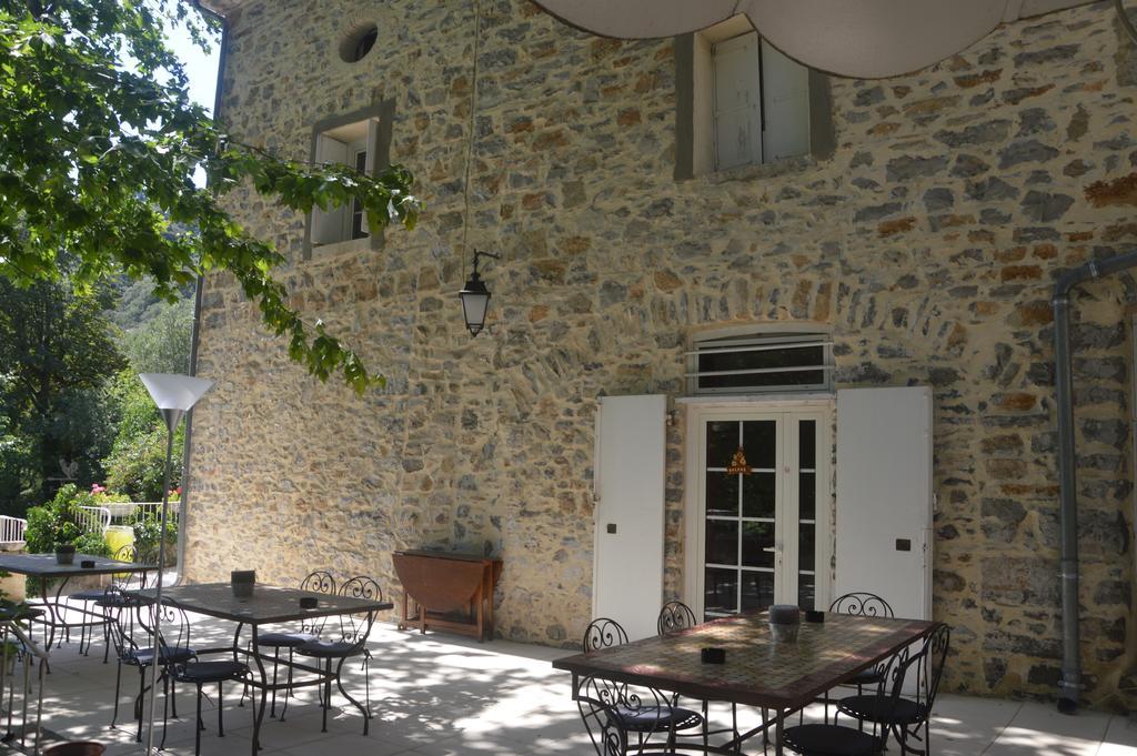 Domaine De La Carriere Bed & Breakfast Sumène Eksteriør bilde