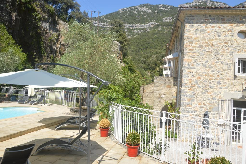 Domaine De La Carriere Bed & Breakfast Sumène Eksteriør bilde